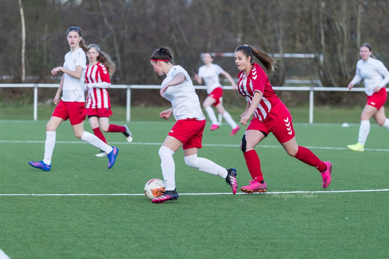 Bild 153 - wBJ SV Wahlstedt - TuS Tensfeld : Ergebnis: 0:1